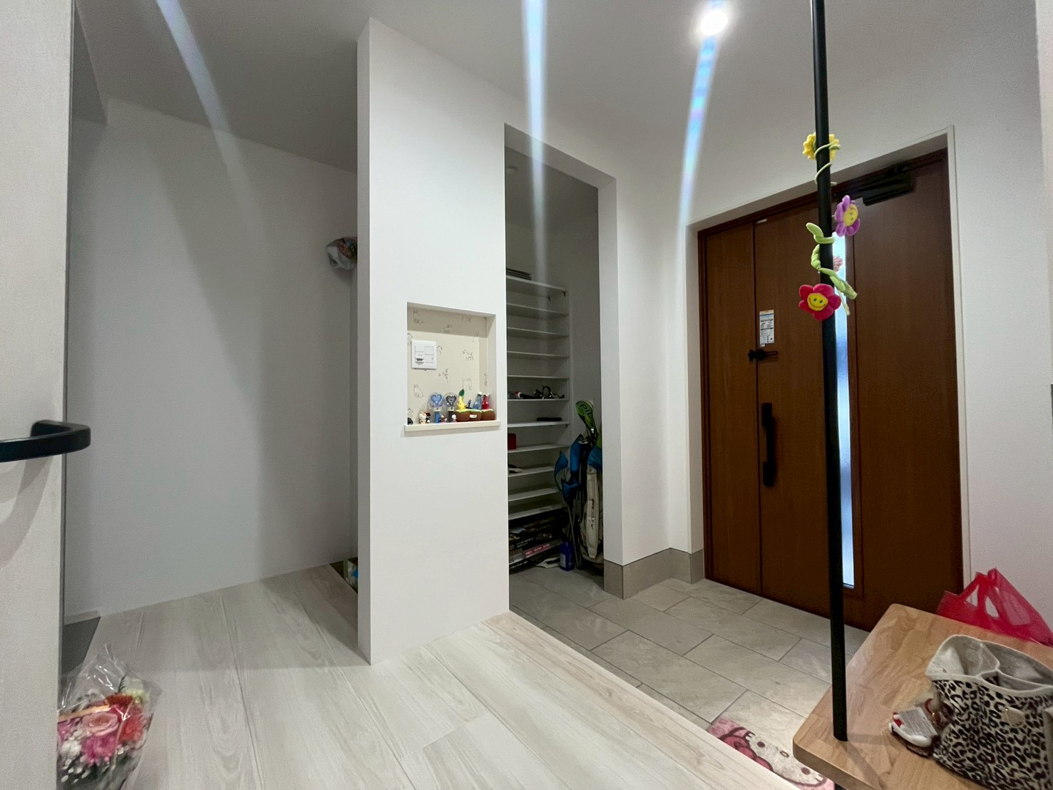 玄関とシューズインクローゼット